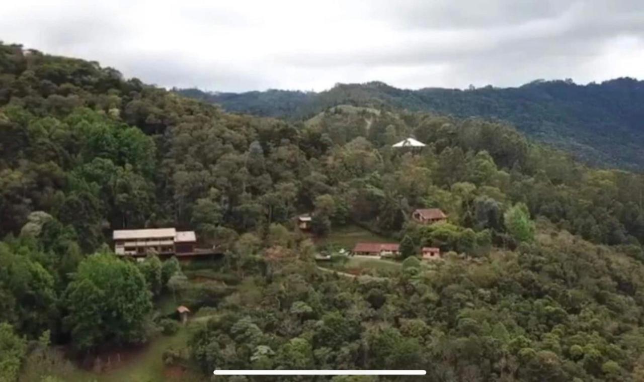 Casa De Vidro Com Vista Mantiqueira - Com Cafe E Staff Villa Campos do Jordao Bagian luar foto